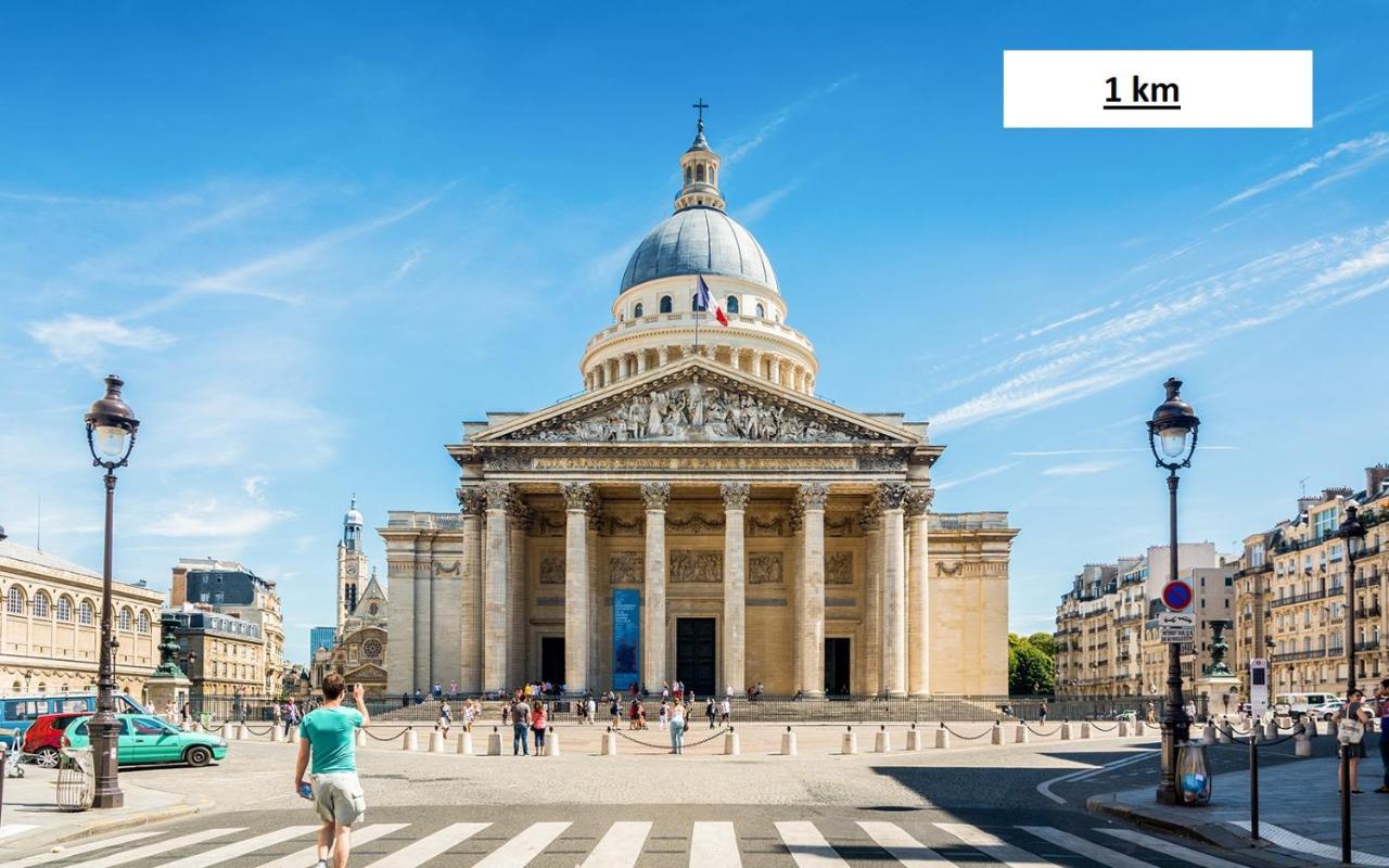 Apartamento Petite Maison Avec Cour Dans Les Beaux Quartiers-Vous Faites Le Menage- Very Good Prices For T-H-E Location But You Have To Clea-N Th-E Flat París Exterior foto